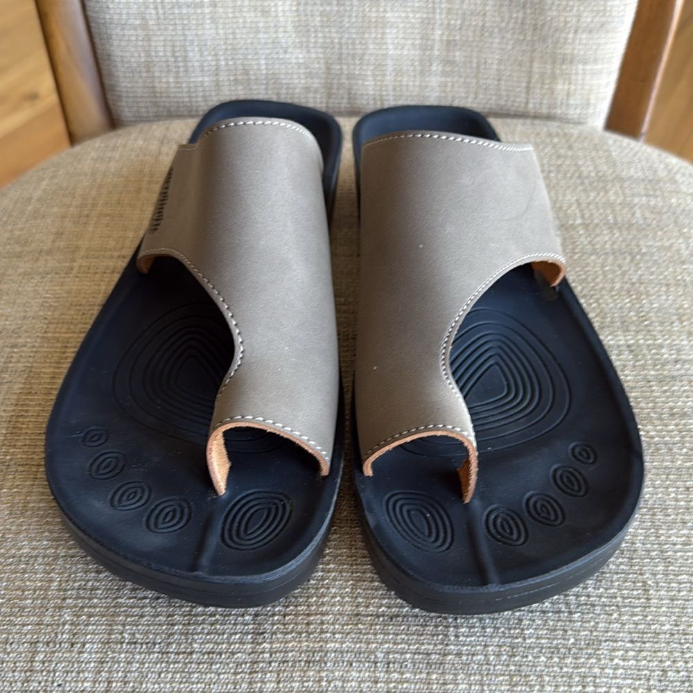 NEW Aerothotic sandals - Picture 2 of 5